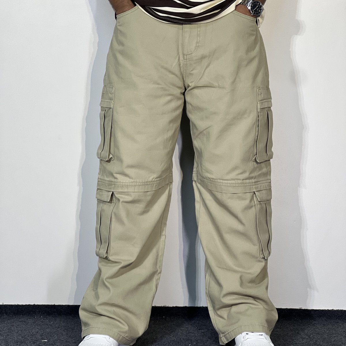 Baggy Fit 8-Pocket Cargo – Light Olive